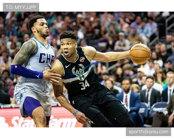 全面解析NBA防守三秒违例规则，教你如何正确站位避免被吹罚